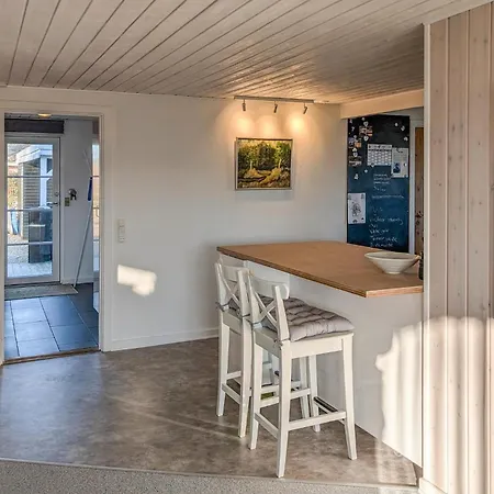 Feriehus Koselig Bolig Med 3 Soverom I *