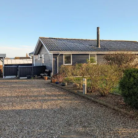 Feriehus Koselig Bolig Med 3 Soverom I *