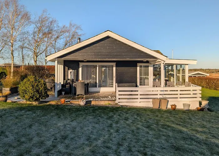 Holiday home 3 Bedroom Cozy In